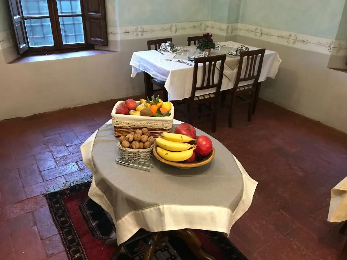 הוילה ארצו Castello Di Valenzano 0*,  איטליה